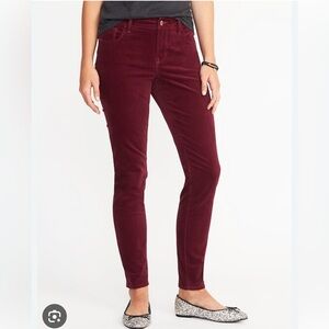 Old Navy Mid Rise Rockstar Garnet Velvet pants